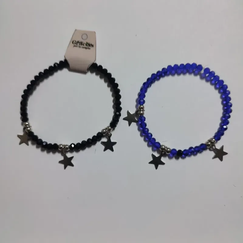 Pulceras de shawrosky y dijes de estrellas