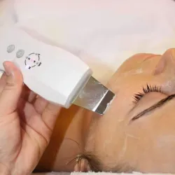 TRATAMIENTO FACIAL CON ESPATULA ULTRASONICA 