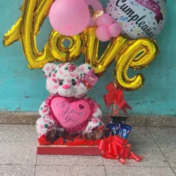 Bandeja de confituras y peluche