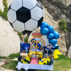 Mini Bandeja Temática Deportiva "Real Madrid"⚽️✨️