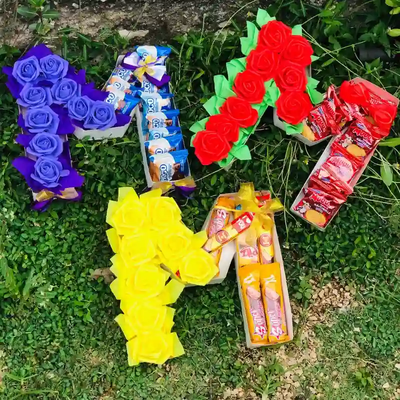 Letras Personalizadas🤩✨️ (M)