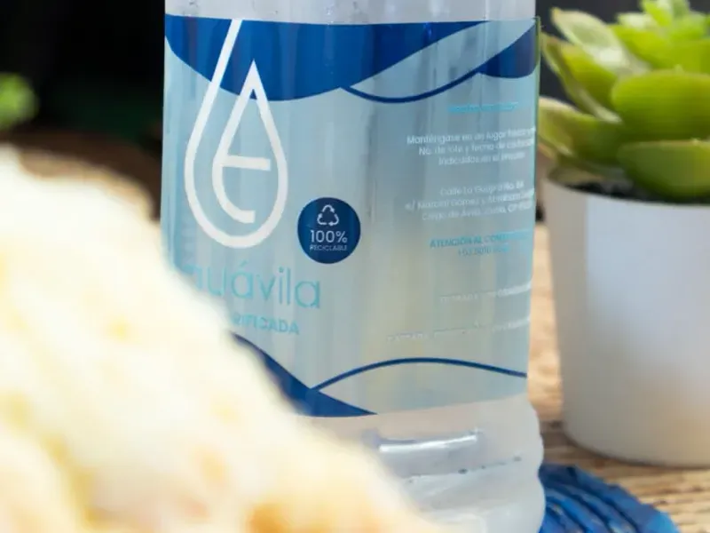 Aguas, Jugos  y Refrescos