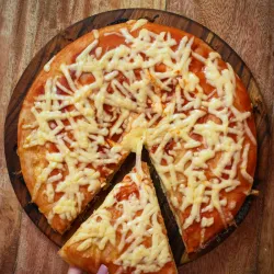 Pizza Napolitana (Queso Blanco)