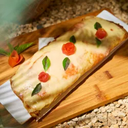 Rollo de Pizza Gratinado de Chorizo