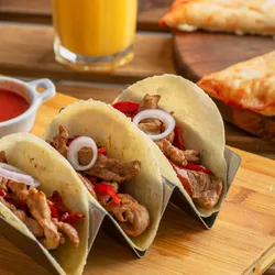 Tacos de alambre