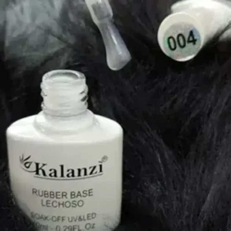Rubber base Lechoso Kalanzi 004