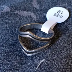 Anillo con forma de rombo talla 9