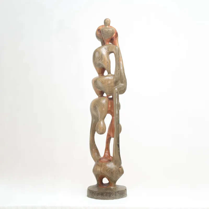 Escultura de majagua(madera)