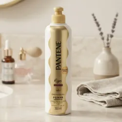 Crema de Peinar Pantene Rizos 300ml
