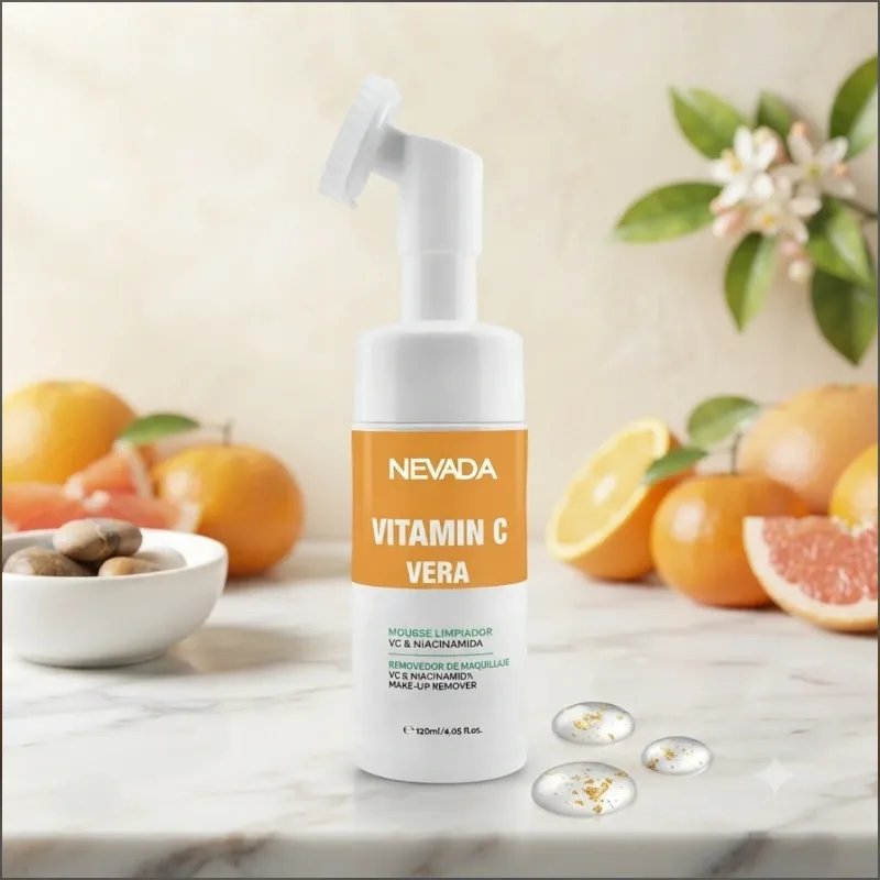 Limpiador Nevada Vitamina C con cepillo 120ml