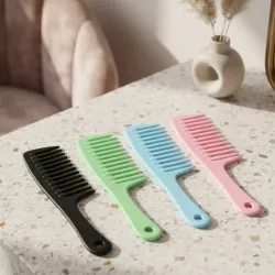 Peine de dientes separados