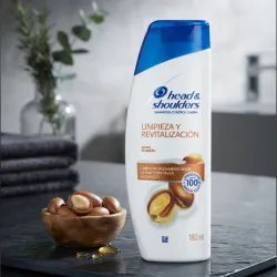 Shampoo Heard Shoulder Limpieza y Revitalización 180ml