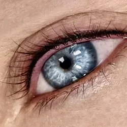 Realce Natural Lash Line