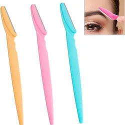 Perfilador para cejas.