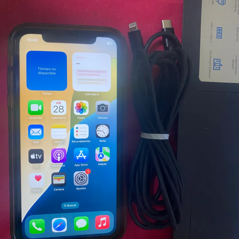iPhone XR 
