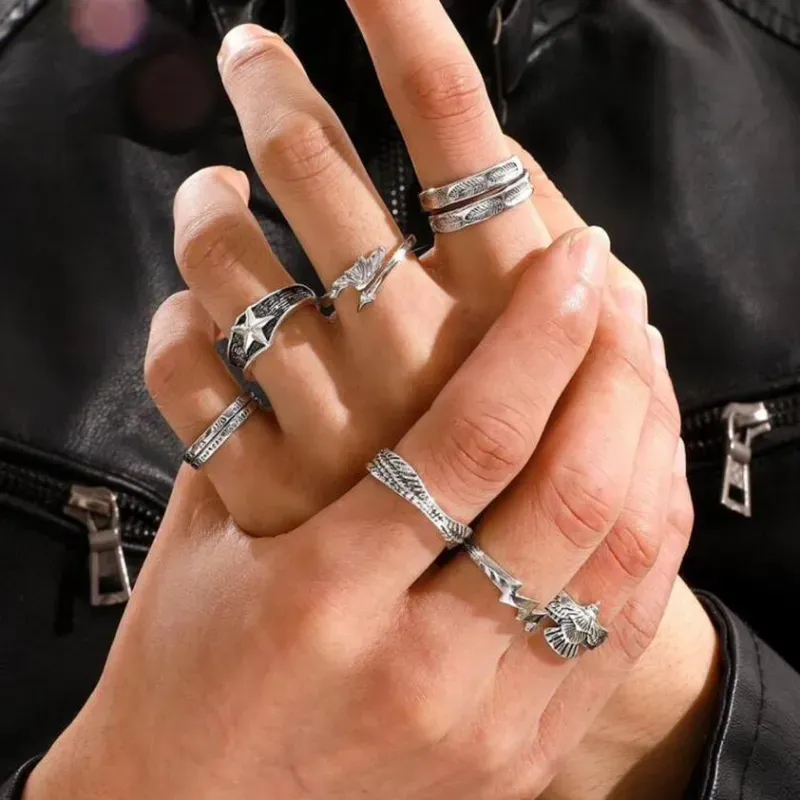 Set de Anillos "Dark Gryphon" - Colección Rock/Vintage de 7 Piezas