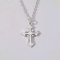 Collar "Celestial Faith" (Fe Celestial) - Cruz Adornada con Cristales