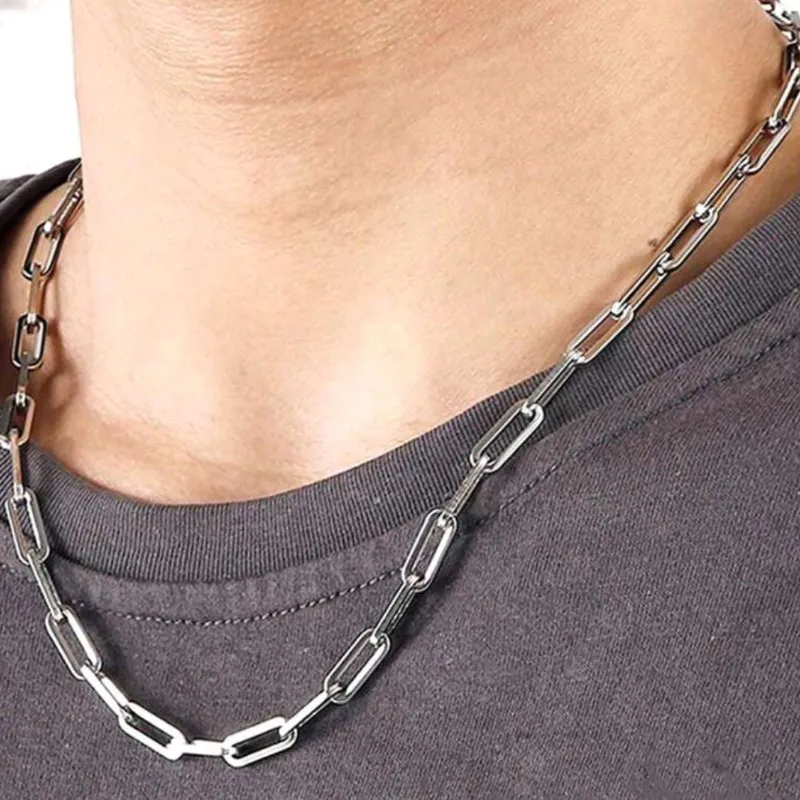 Collar "Chic Link" (Eslabón Elegante) - Cadena de Eslabones de Clip de Papel Chapada en Oro