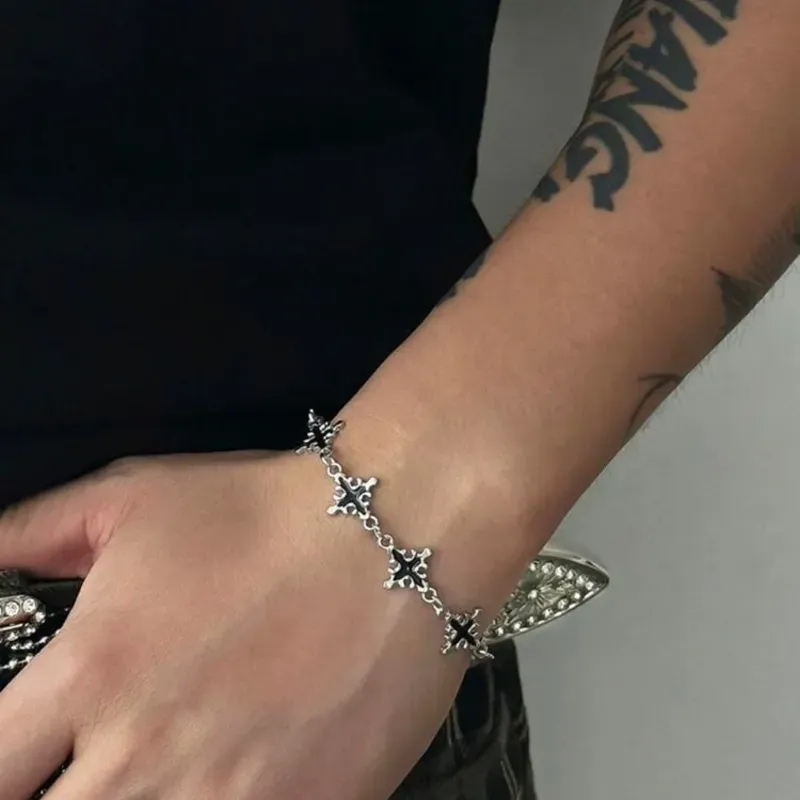  Pulsera "Cruces de Hierro"