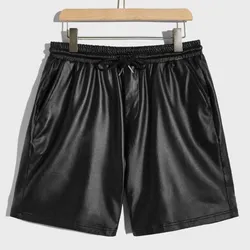 AXEPEAK Pantalones cortos de piel de poliuretano con cordón en la cintura para hombre, pantalones cortos negros lisos, regalo para esposo o novio, listos para el streetwear