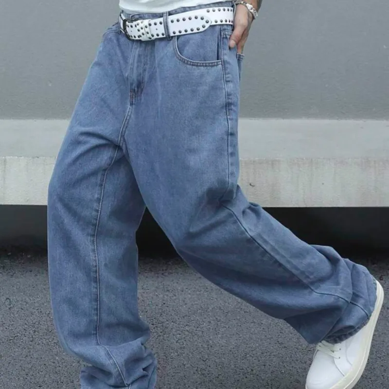 Jeans casuales y versátiles con pierna acampanada, bolsillos 