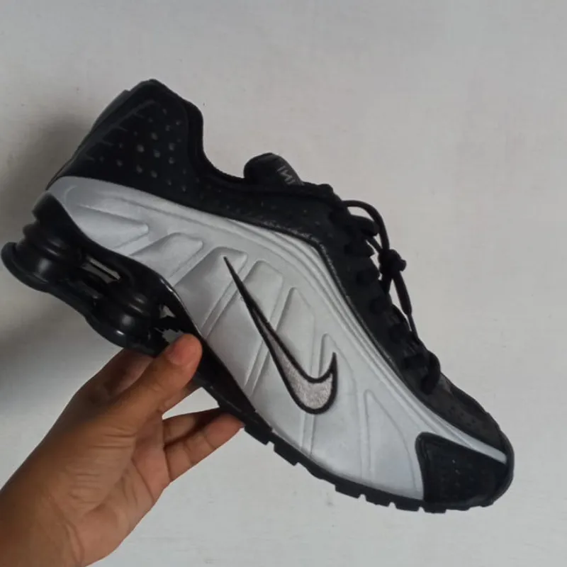Nike Shox TL (Black & White )