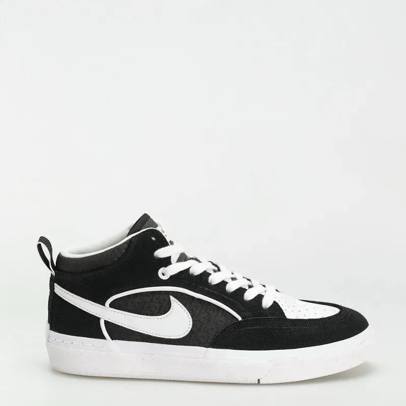 Nike Leo Baker
