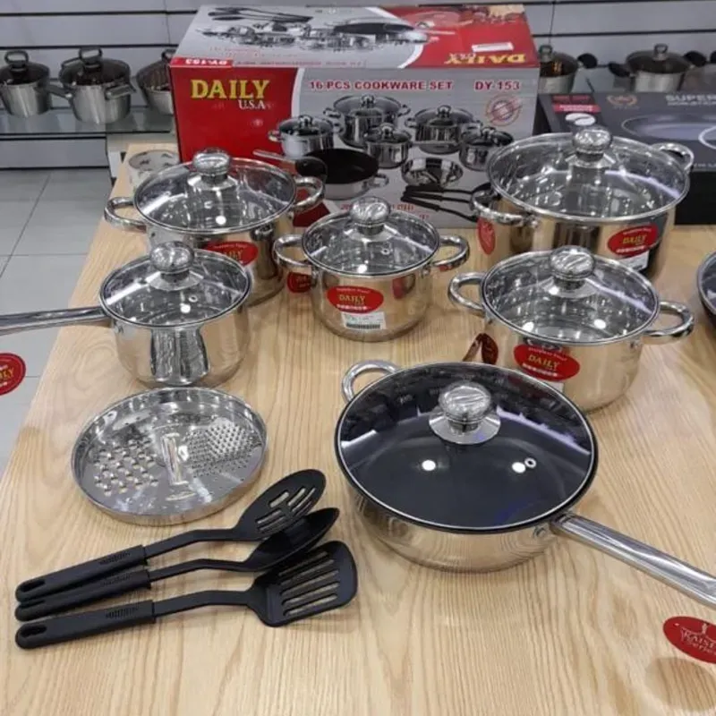 JUEGO DE UTENSILIOS DE COCINA DE 16 PIEZAS. DY-153