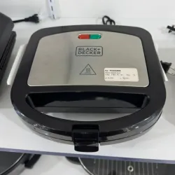 Sandwichera Black+Decker Panini Xpress 2 parrillas PAN24535