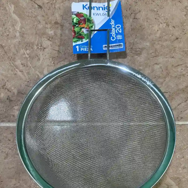 Colador de metal 20”