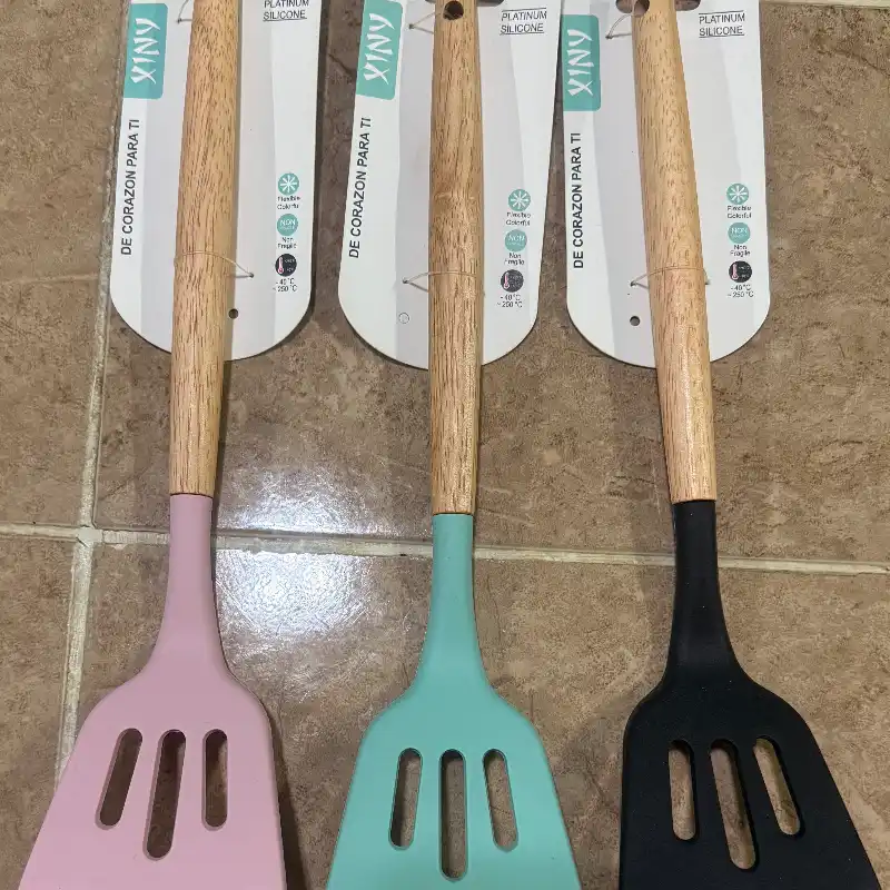 Espátula de silicona para cocina.