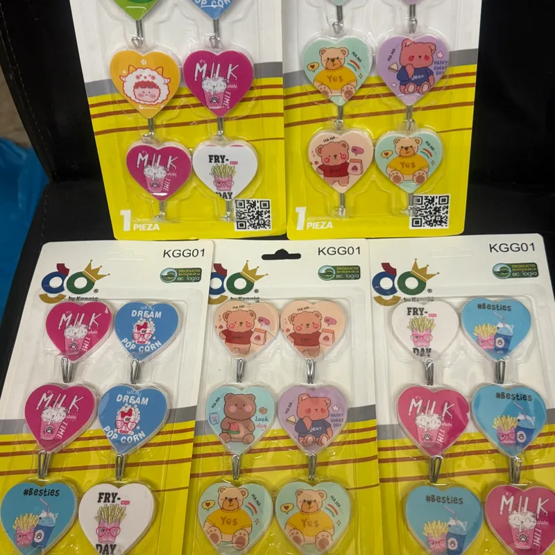 Ganchos en forma de corazón 