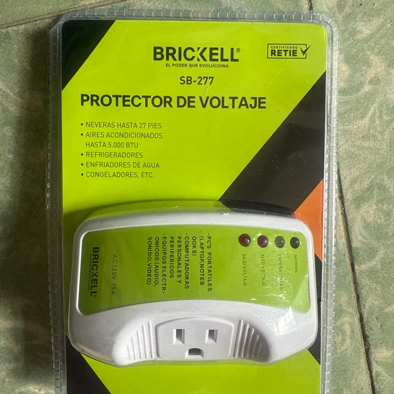 Protector de voltaje 110 V 