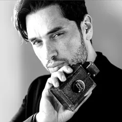 Sterling Parfums Club De Nuit Bling EDP para hombre, 2.5 onzas líquidas