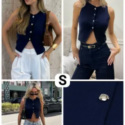 Chaleco azul con botones