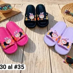 Chancletas de Labubu