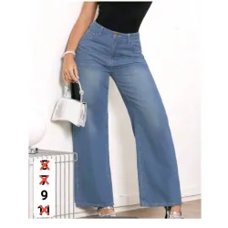 Jeans azul claro de corte ancho
