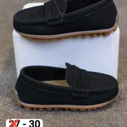 Mocasines negros