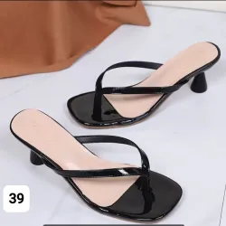 Sandalias de tacón de dedo con punta cuadrada