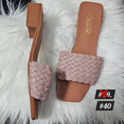 Sandalias rosa vieja