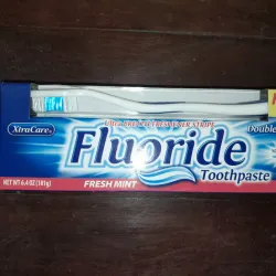 Pasta de dientes Fluoride