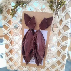 Aretes de cuero
