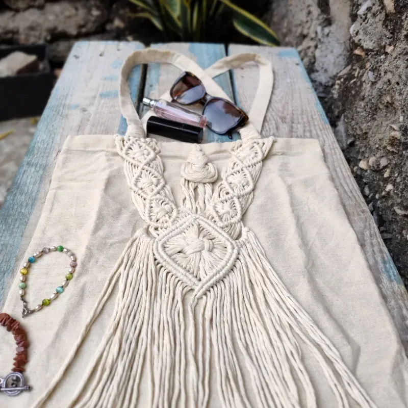 Bolso de Lienzo Decorado con macramé M2                                                