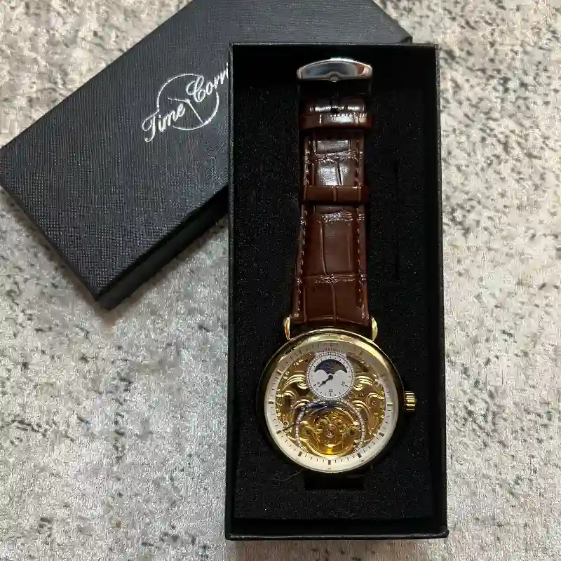 Reloj marca FORSINING (automático)
