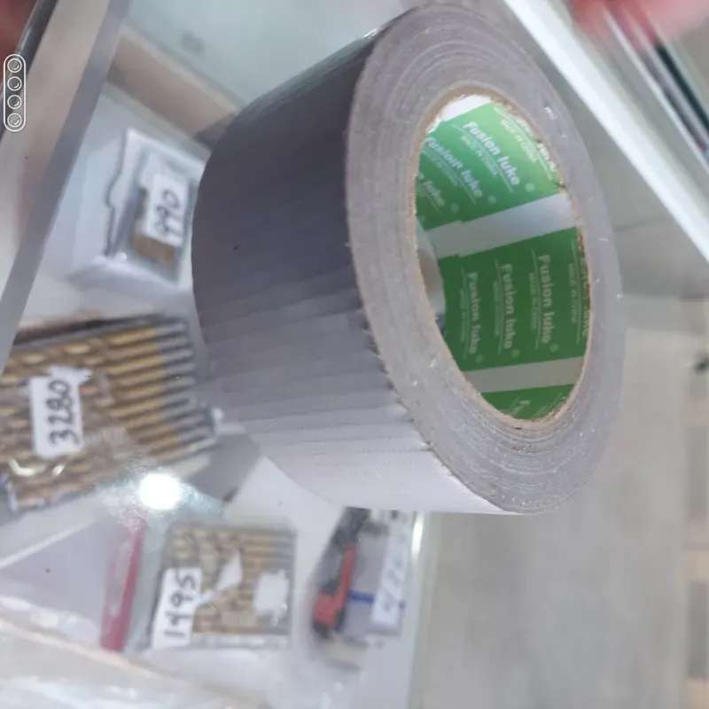 Cinta adhesiva plateada 