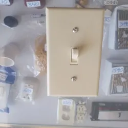 Interruptor sencillo beige 