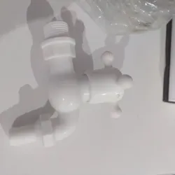 Llave roscamanguera pvc de media 