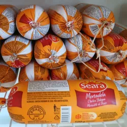 Mortadella de pollo