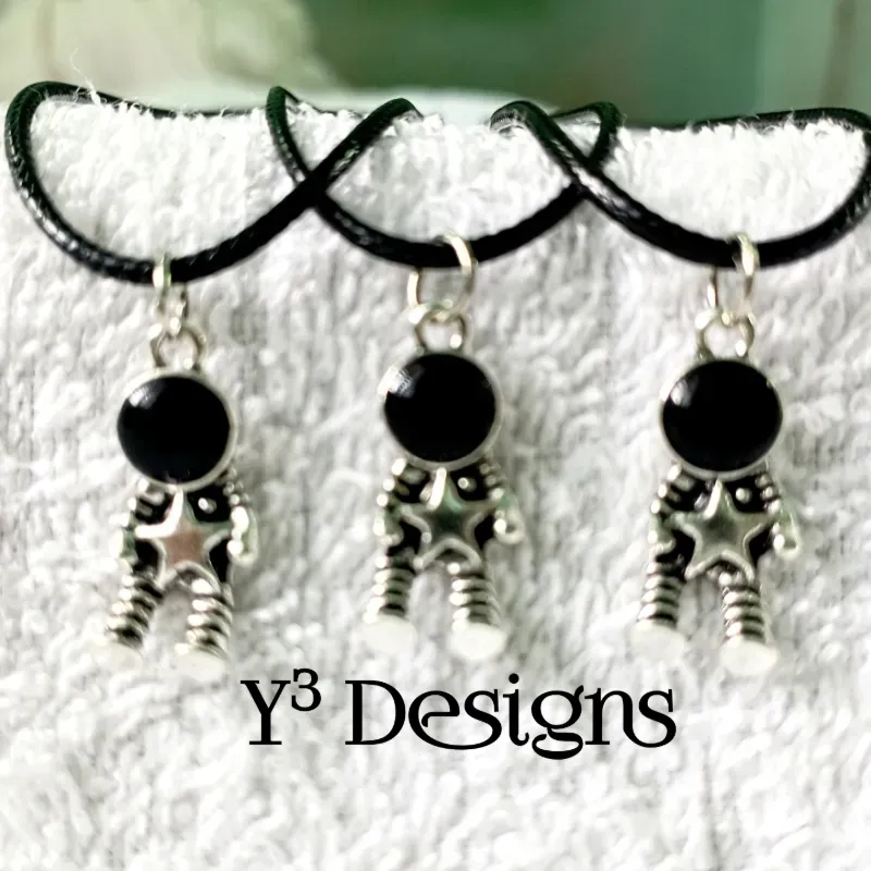 Collares con Dijes Astronautas 