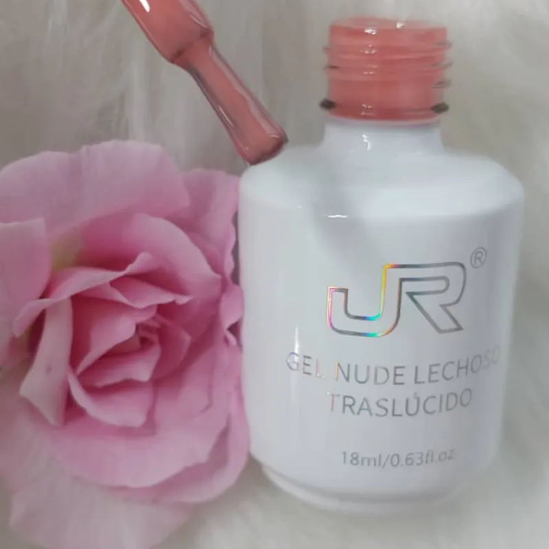 Gel nude lechoso traslúcido 